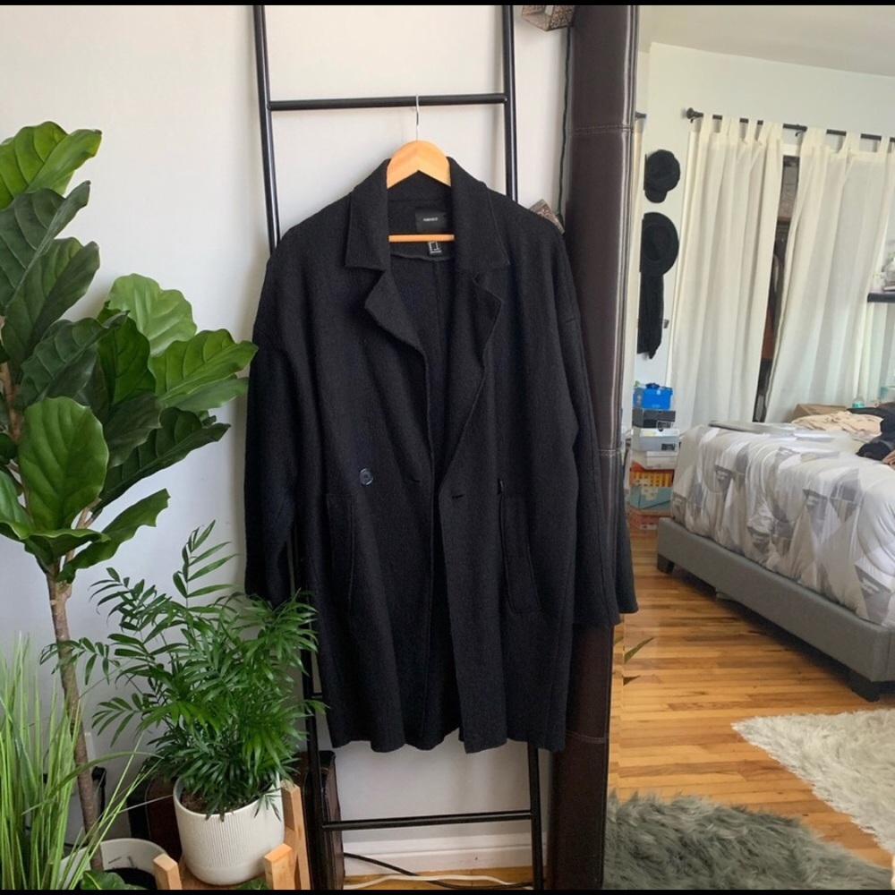 🚫 SOLD F21 Light Coat size S